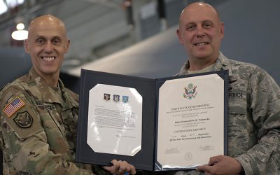 Army 2-Star Bids Farewell to Air Force 2-Star Brother