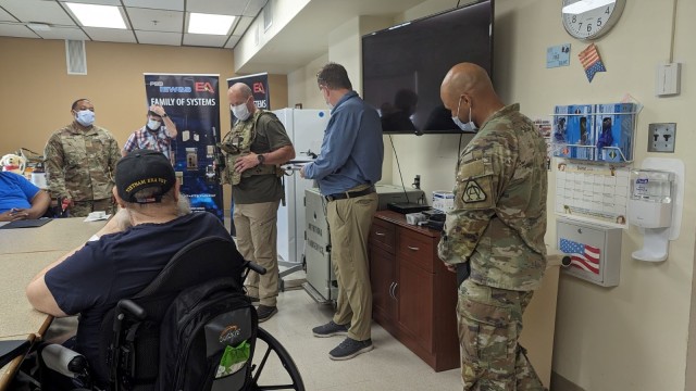 Volunteers from Project Manager Electronic Warfare and Cyber and Project Manager Positioning, Navigation and Timing demonstrated technologies to the veterans at Perry Point. (Photo Credit: Megan Clark)